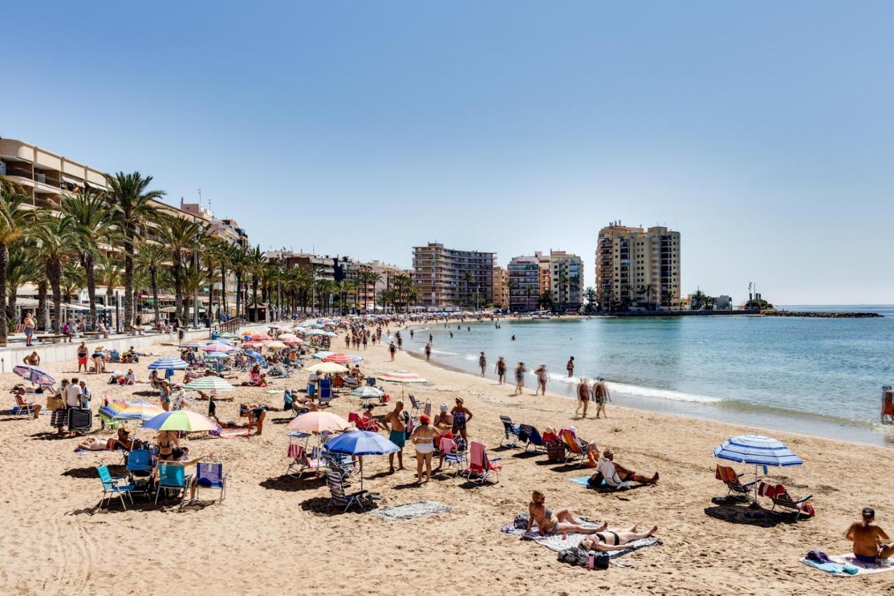 Caballero Apartment Torrevieja Eksteriør bilde